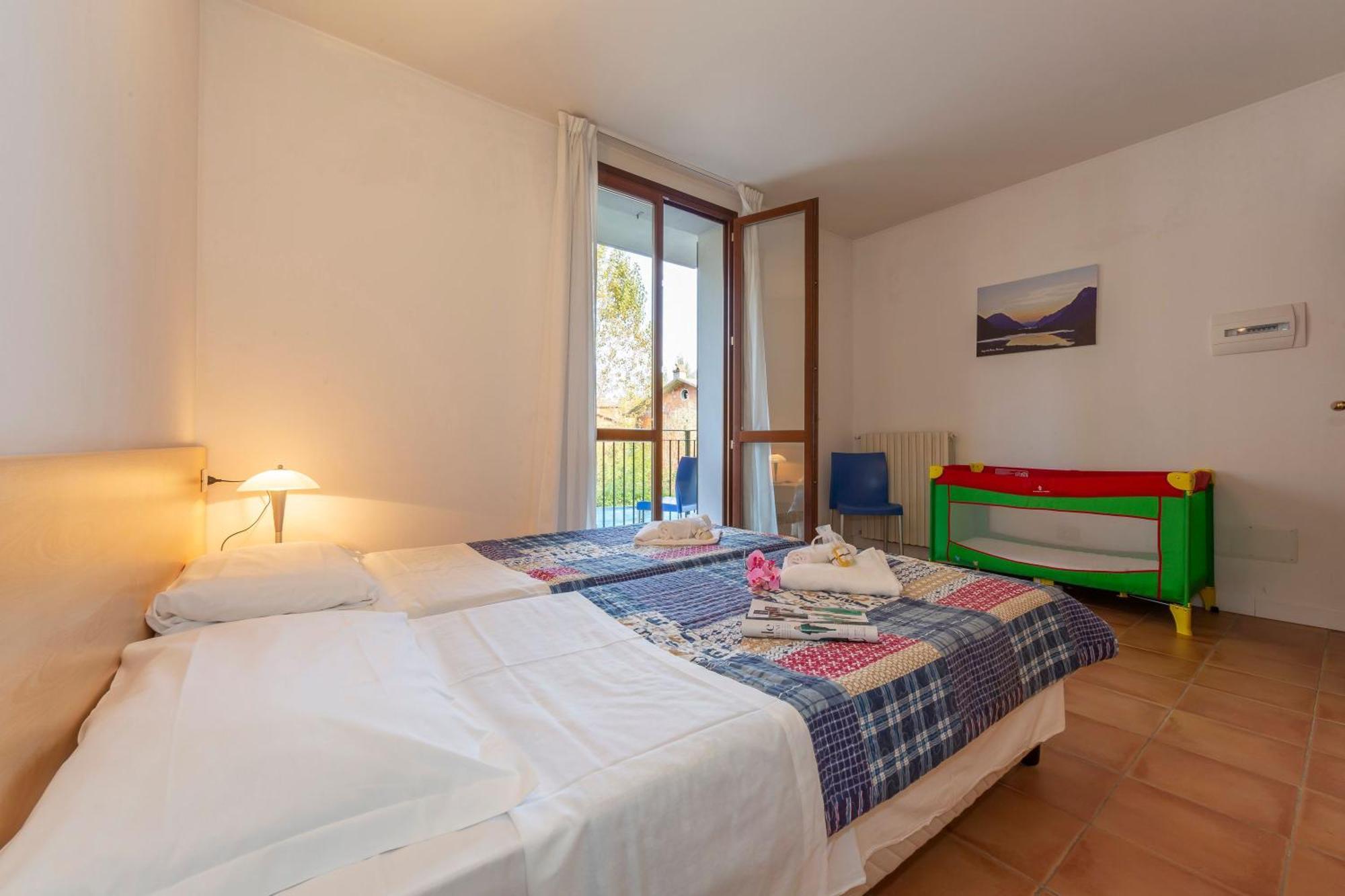 Budget Village - Porto Letizia 2*