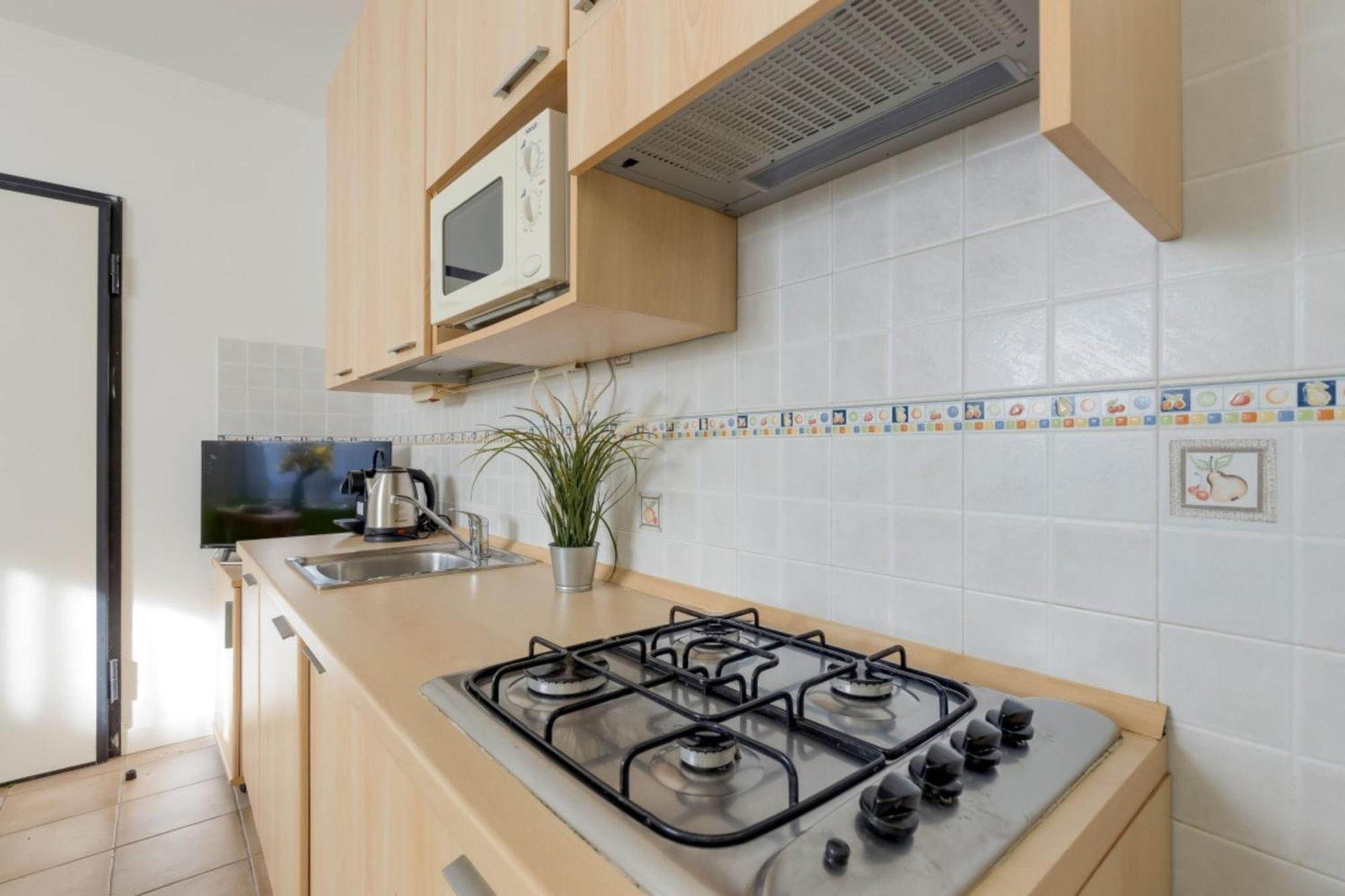 Budget Village - Porto Letizia Porlezza