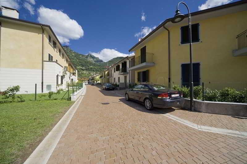 Budget Village - Porto Letizia Porlezza