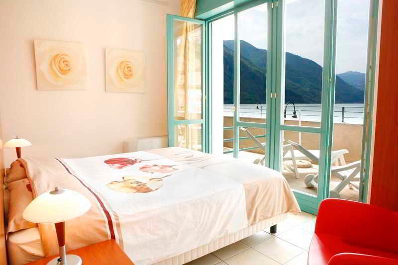 Apartahotel Budget Village - Porto Letizia Porlezza