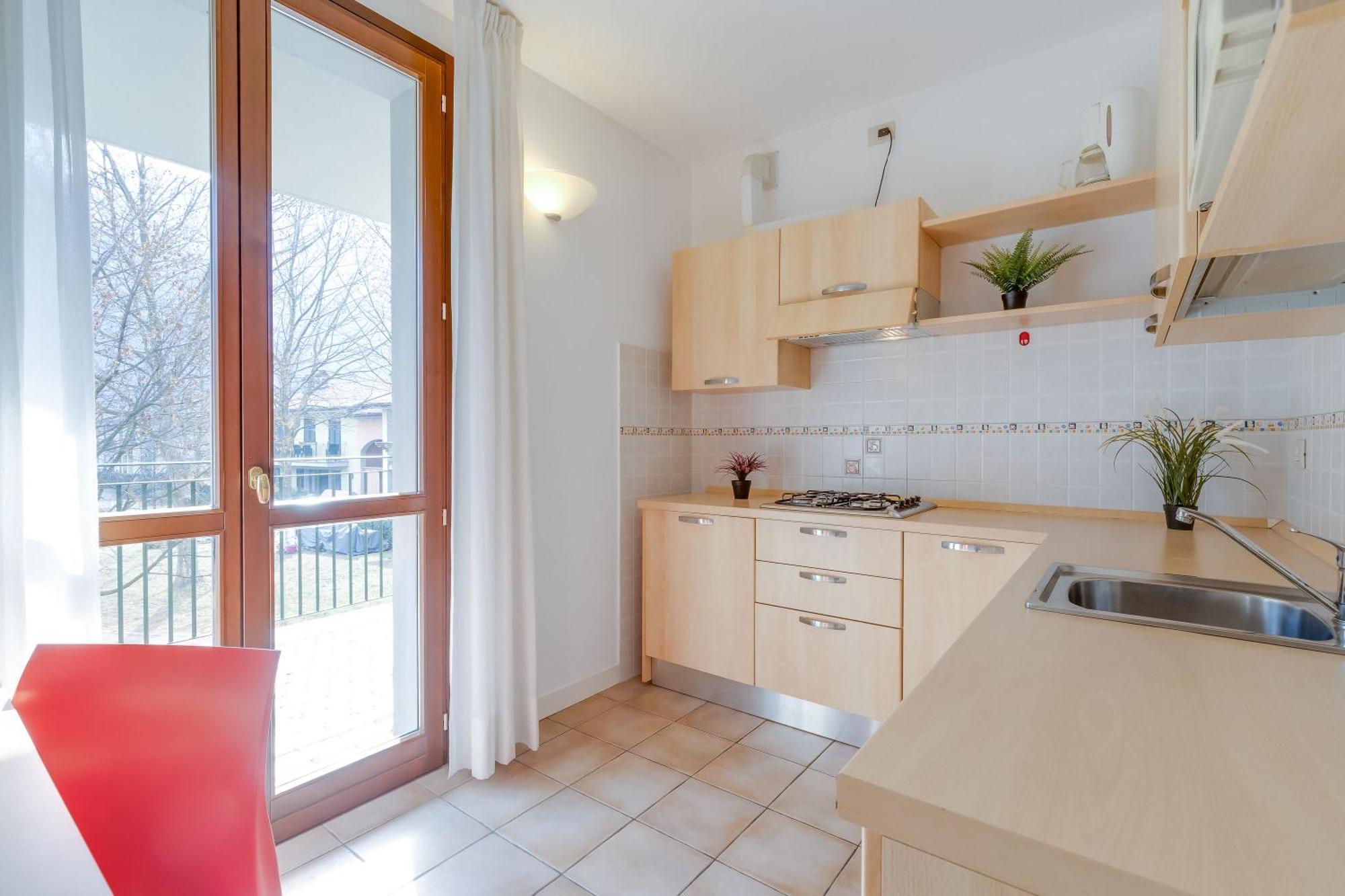Budget Village - Porto Letizia Porlezza