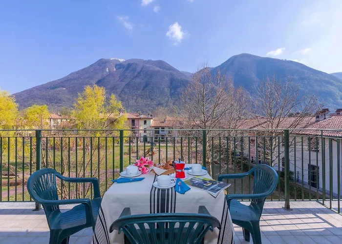 Budget Village Apartments - Porto Letizia