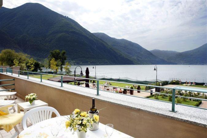 Budget Village - Porto Letizia